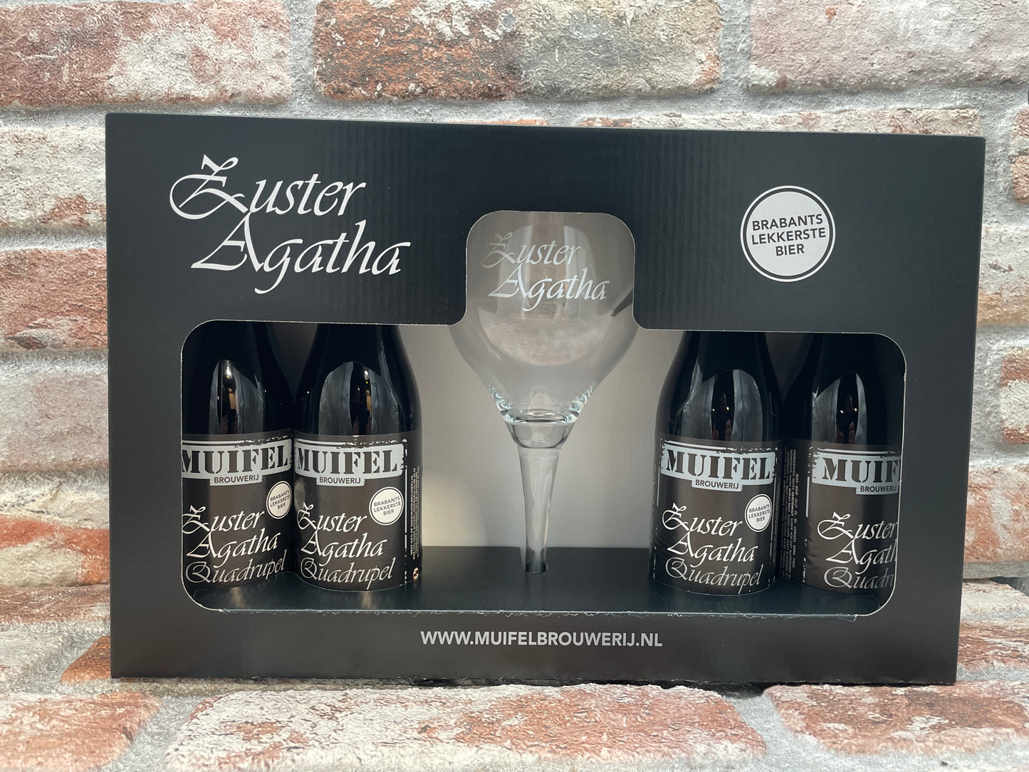 Muifel Brouwerij Geschenkset Zuzter Agatha 4 fles plus glas Cadeaupakket - 33 CL