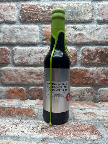 Pühaste Walking Fantasy Bourbon/Rum/Carcavelos BA Stout - 33 CL