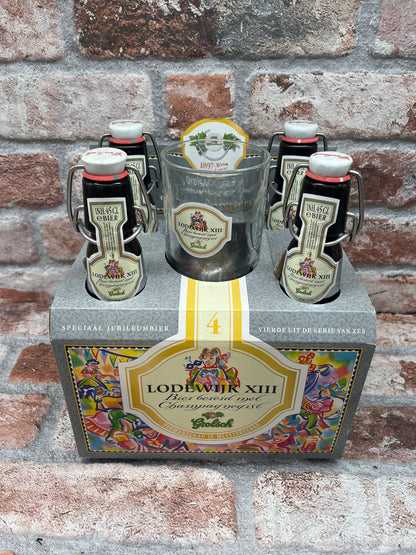 Grolsch Jubileumbier set 6 x 4 flessen plus 6 glazen ter ere van 100 jaar beugelfles 1997 - 44 CL