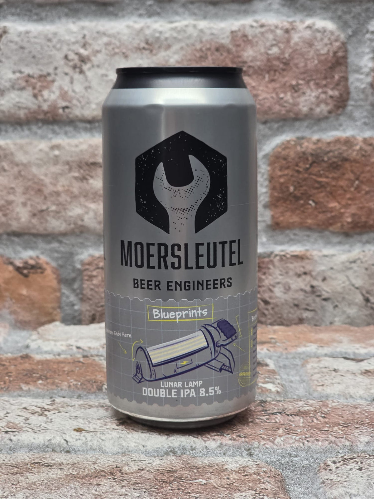 Moersleutel Craft Brewery Blueprints: Luna Lamp IPA - 44 CL