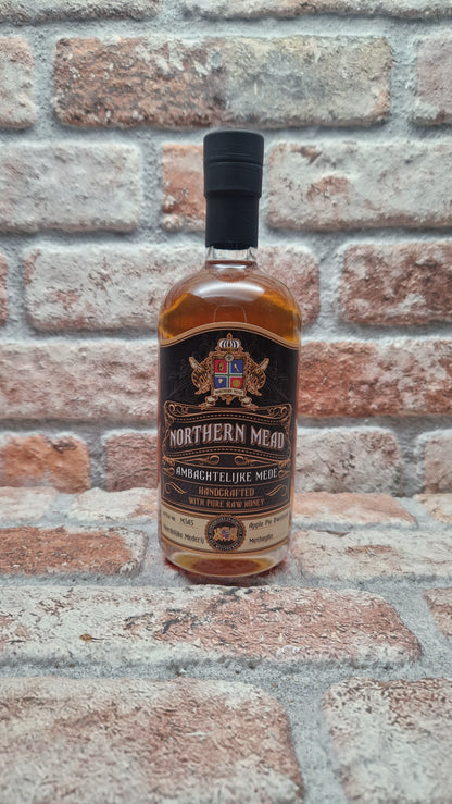Noordelijke Mederij Northern Mead Apple Pie Dwónjiak - 50 CL
